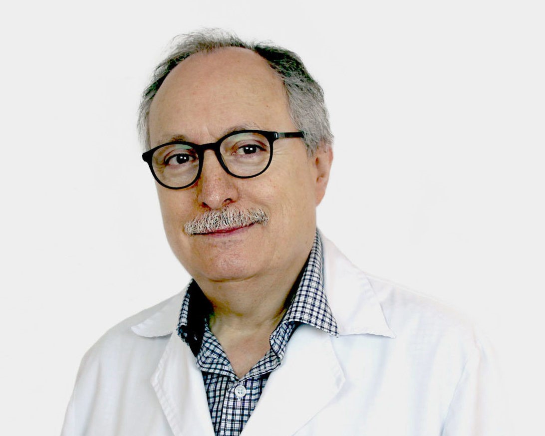 Dr. Pérez León